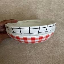 2 PCS. RED & WHITE ,BLACK & WHITE BOWL SET