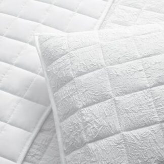Mainstays Solid Textured Box Crinkle Quilted Pillow Sham, White, King, Soft Wash, 1 Pack, All Ages
