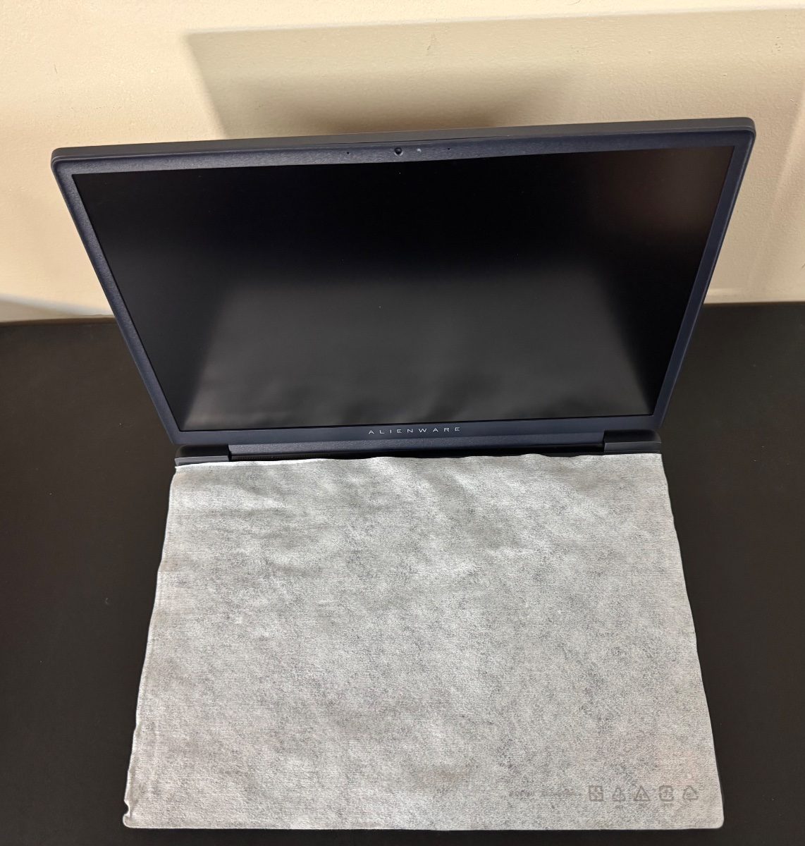 Alienware 15.3" WUXGA 165Hz Gaming AMD Ryzen 5 220 RTX 4050 GDDR6 16GB 512GB SSD - Image 25