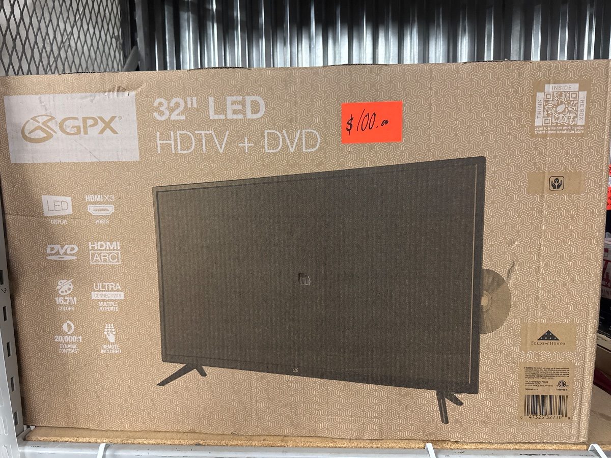 GPX 32" LED HDTV + DVD