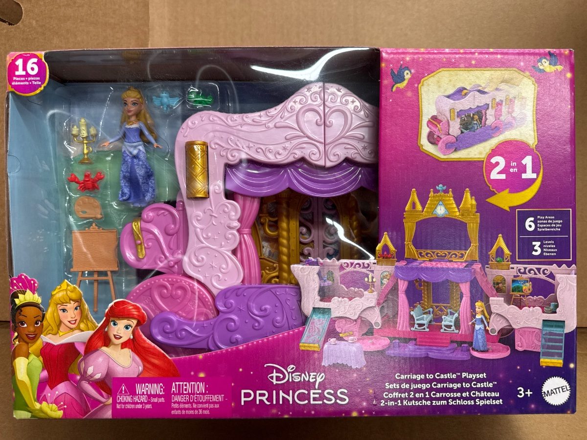 Disney Princess Carriage to Castle Transforming Playset with Aurora Small Doll 4 Figures & 3 Levels - Image 2