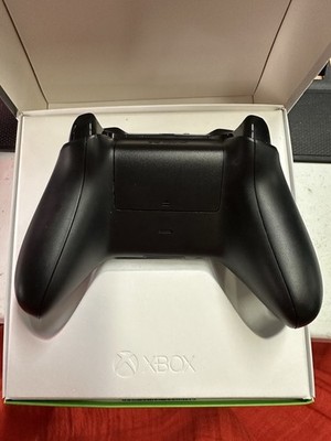 Official Microsoft Xbox One Wireless Controller Black Model 1708 TESTED - Image 7