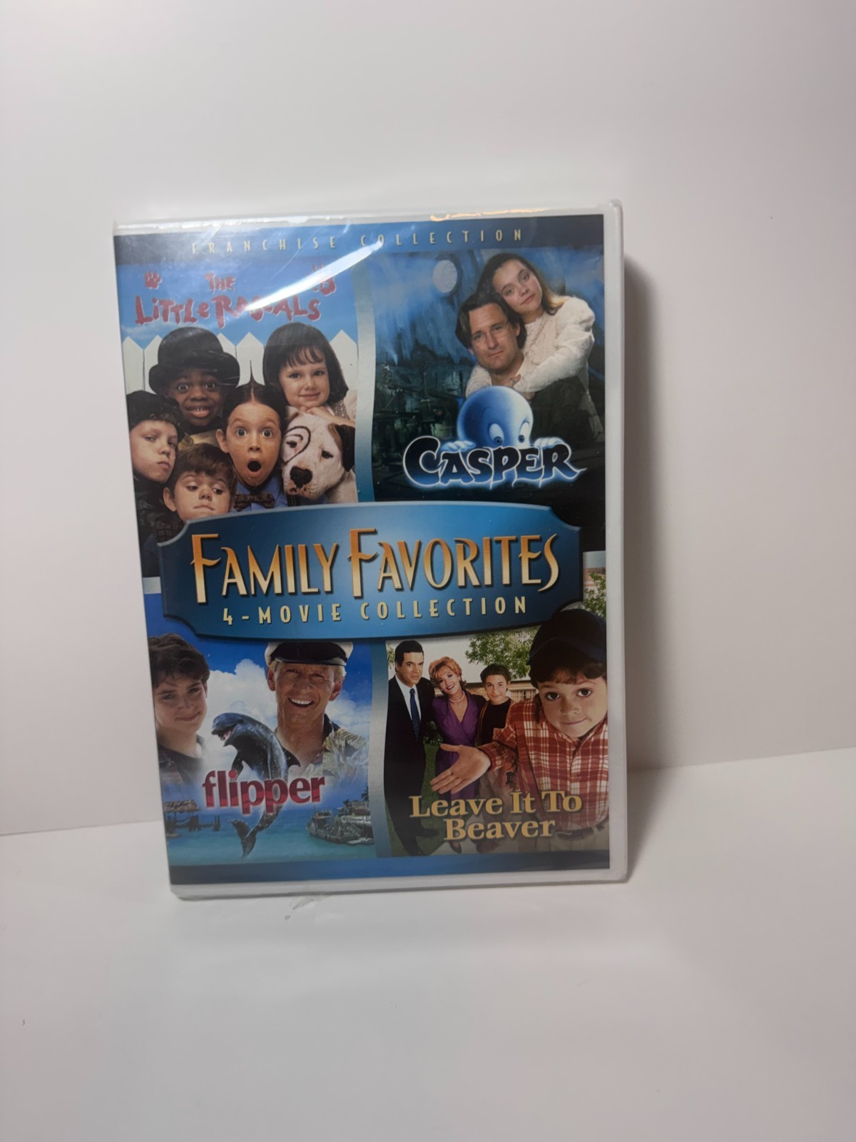 Family Favorites 4 Movie Collection (The Little Rascals / Casper / Flipper