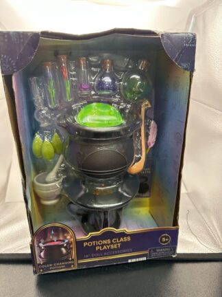 Harry Potter Hogwarts Potions Class Cauldron & Accessories Playset For 18" Dolls