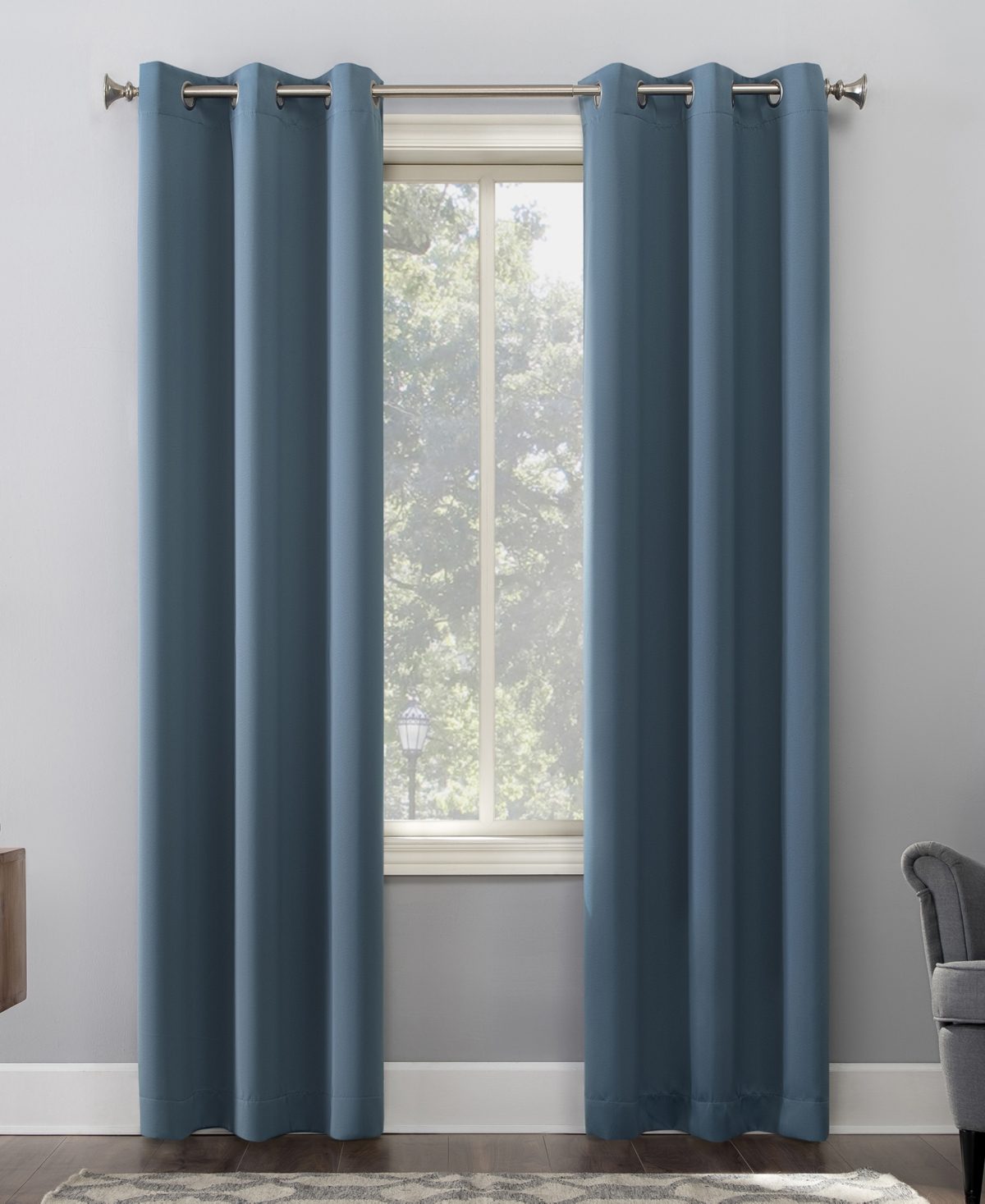 Sun Zero Nolan Energy Efficient Blackout Grommet Single Curtain Panel 40 x 63 Denim Blue